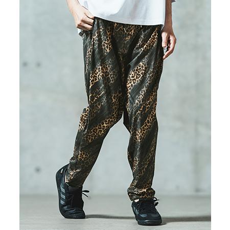 【GLIMCLAP(グリムクラップ)】 Leopard &amp; handwriting pattern ...