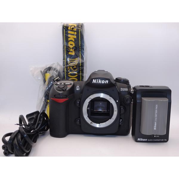 【中古】【外観特上級】Nikon デジタル一眼レフカメラ D200 ボディ