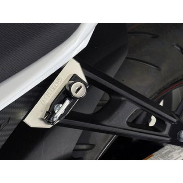 アグラス GSX-R1000 ヘルメットホルダー アルミステー ブラック ヘルメットロック メッキ ...