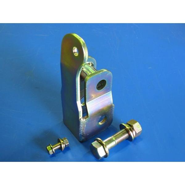 【メーカー直送】マスターピース ランドクルーザー 80 リア ラテラルロッド ダウン ブラケット M...