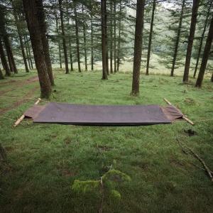 ブッシュクラフトスペイン】オイルスキン×ウールマット（大）グリーン