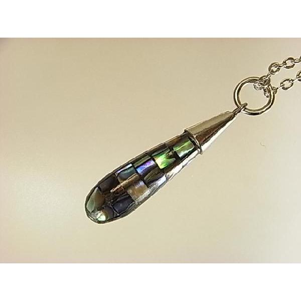 【シェル・なみだ型ネックレス】A.T.Storrs社製