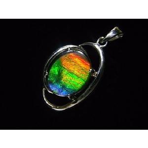 稀少な化石宝石アンモライト・ 【14Kホワイトゴールドペンダント