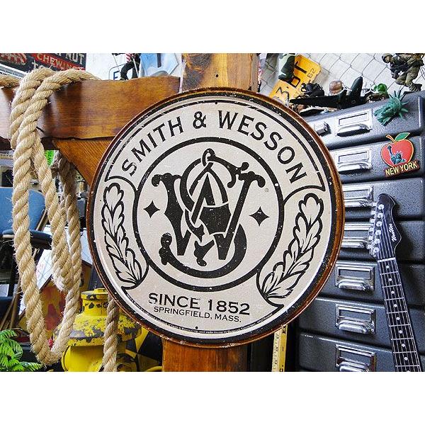 スミス＆ウェッソン　ラウンドロゴ　ブリキ看板　■ アメリカン雑貨 アメリカ雑貨