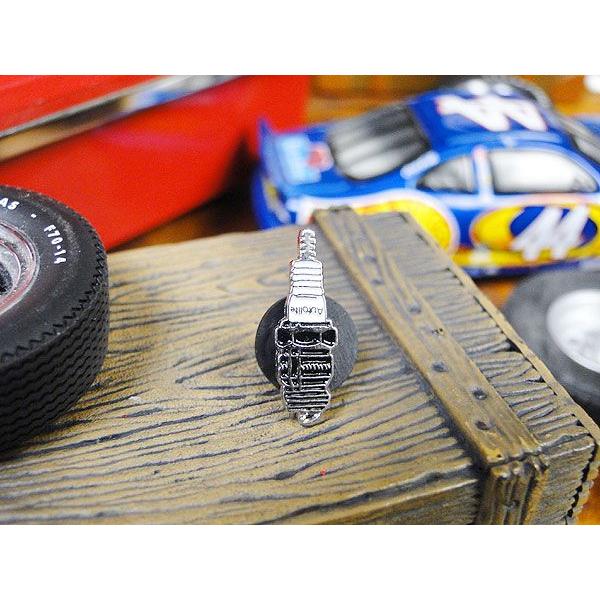 モーター系ブランド　ピンバッジ　（スパークプラグ）　アメリカン雑貨 アメリカ雑貨 爆買