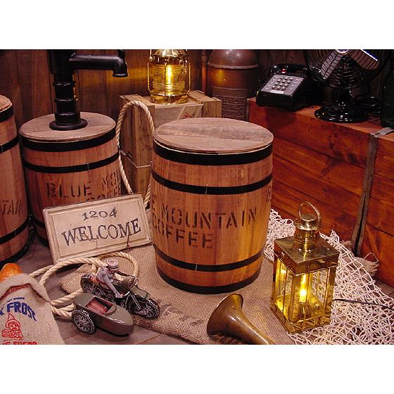 ★稀少な絶盤品★　【フタ付き】　コーヒー木樽　小だる　（うす茶）　■ アメリカン雑貨 アメリカ雑貨 ...