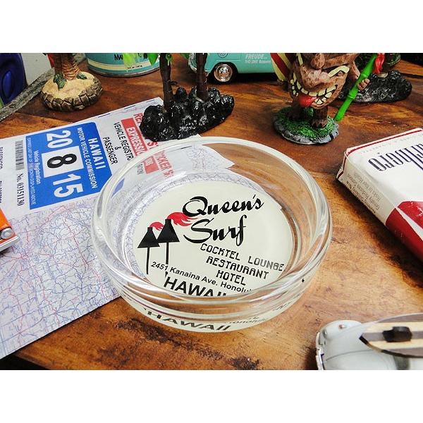 ハワイアン　ガラスアシュトレイ　（クィーンサーフ）　アメリカ雑貨　アメリカン雑貨