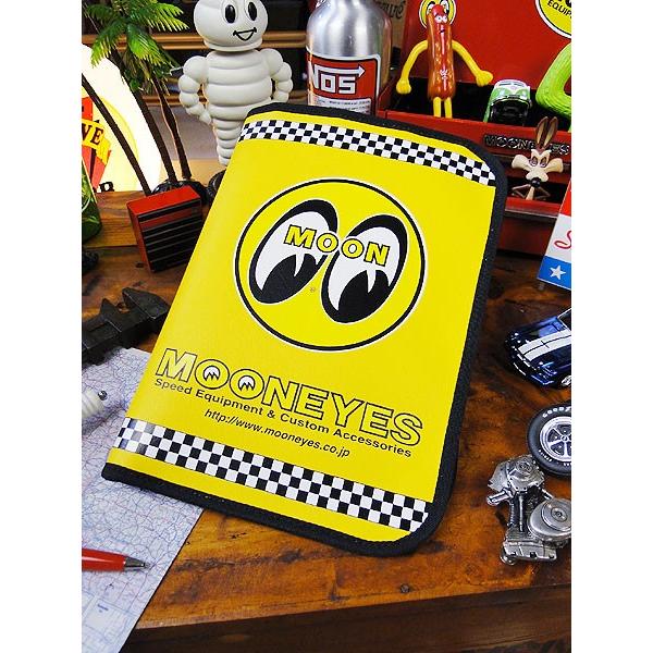 ムーンアイズ　カータイトルホルダー　（イエロー）　アメリカ雑貨　カー用品　インテリア　雑貨　グッズ　...