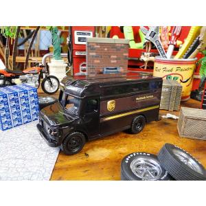 UPSパッケージトラック　ミニカー アメリカ雑貨 アメリカン雑貨 アメリカ 雑貨
