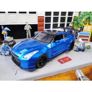 Jada 2010年 フォード マスタング GT ダイキャストミニカー 1/24