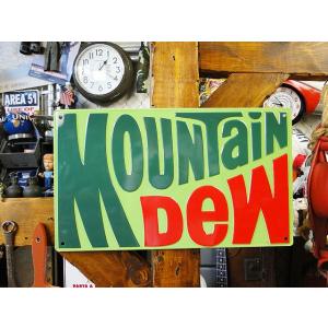 マウンテンデュー　エンボス　ティンサイン　（1970'Sロゴ）　アメリカ雑貨　アメリカン雑貨