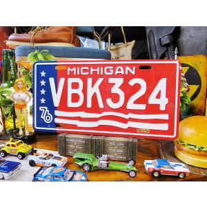 映画　キャノンボール　ダッジ　トレードマン　ライセンスプレート　アメリカ雑貨　アメリカン雑貨