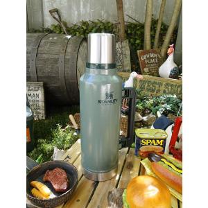 スタンレー　クラシック真空ボトル　（1.9リットル）　STANLEY水筒　アメリカン雑貨　アメリカ雑...