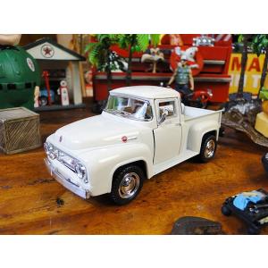 1956年フォード　F-100　ピックアップ　ダイキャストミニカー　1/38スケール　（アイボリー）...