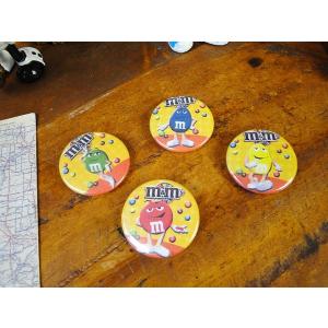 m&amp;m's缶バッジ　Sサイズ　（4色セット/ポーズ）　■　アメリカン雑貨　アメリカ雑貨