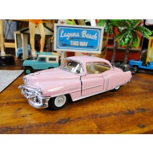 1953年キャデラック シリーズ62 クーペ ダイキャストミニカー 1/43