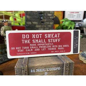 ミリタリー座右の銘ステッカーSサイズ　（小さいことにくよくよするな）　ミリタリーモットーデカール　B...