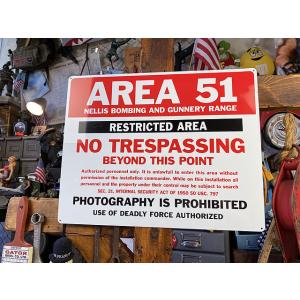 エリア51　警告看板　アルミサインボード ■ アメリカン雑貨 アメリカ雑貨