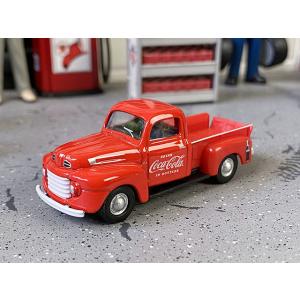 コカ・コーラ　1948年　フォードF-1ピックアップ　ミニカー　1/72スケール　（レッド）　■　ア...
