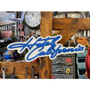 ホテルカリフォルニア　エンボス　ティンサイン ■ アメリカン雑貨 アメリカ雑貨