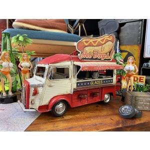 ホットドッグ屋さんの移動販売車のブリキオブジェ ■