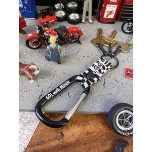 ムーンアイズ　ムーンチェッカー　ビッグカラビナキーホルダー　（ホワイト）　■　アメリカン雑貨　アメリ...