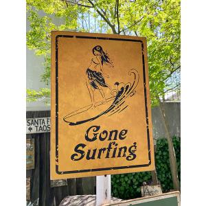 サーフィンするならサメに注意！」 警告看板 □ アメリカン雑貨