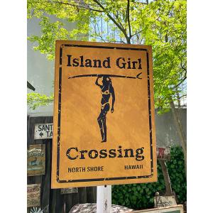ハワイの道路標識　ウッドサイン　（アイランドガール横断注意）　■　アメリカン雑貨　アメリカ雑貨