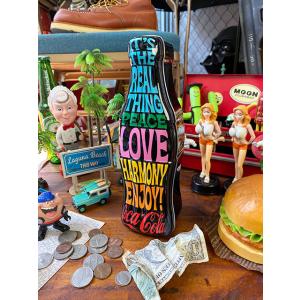 コカ・コーラ　コンツアーボトル・ブリキ缶バンク　（ラブ＆ピース）　■　アメリカン雑貨　アメリカ雑貨　...