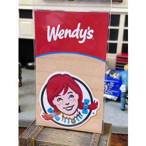 ウェンディーズ　オフィシャルステッカー　Sサイズ　（フェイス）　■　アメリカン雑貨　アメリカ雑貨