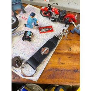 ミ*コ様 ハーレーダビッドソン Harley Davidson チェーン付レザー 90年代米国製 ハーレーダビッドソン 本革財布 HARLEY DAVIDSON