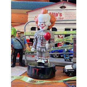 NECA「IT／イット THE END “それ”が見えたら、終わり。」ペニーワイズ　ボディノッカーズ...