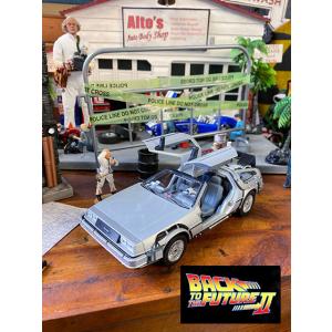 映画　バック・トゥ・ザ・フューチャー　PART2　デロリアン　ダイキャストミニカー　1/24スケール...
