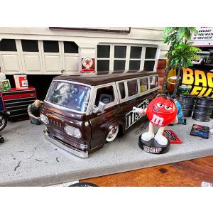 JADA TOYS 1/24 エムアンドエムズ 6種コンプ Jada JADA TOYS 1/24 エムアンドエムズ レッド フィギア ＆フォード