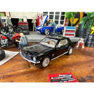 1950年代のアメ車のペダルカーを再現したミニカー 限定品 （1956