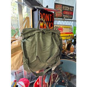 U.S.タイプヘルメットバッグ　AIR　FORCE　ストラップ付き　（セージ）　■　アメリカン雑貨　...