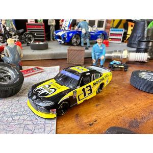 LIONEL×ムーンアイズ　NASCAR　トヨタ　スープラ　ムーンアイズ　オフィシャルダイキャストミ...