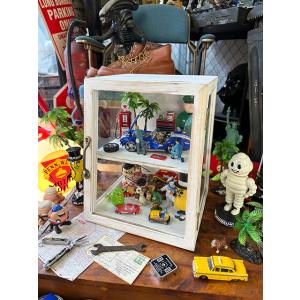 ボワシー　ガラスショーケース　（ホワイト）　■　アメリカン雑貨　アメリカ雑貨