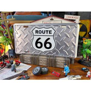 ルート66　ライセンスプレート　（シールドシェイプ/白/鉄板模様）　■　アメリカン雑貨　アメリカ雑貨