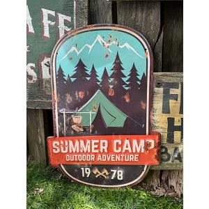 アウトドア　キャンプ　エンボスティンサイン　（サマーキャンプ）　ブリキ看板　■　アメリカン雑貨　アメ...