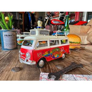 ミニカー 1/24 M2 1960 VW ワーゲンバス タイプ2 デリバリーバン Tom