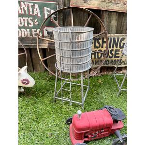 オールドアメリカ　ウォータータンク　給水塔　プランター　（Sサイズ）　ブリキオブジェ　■ アメリカン...