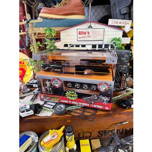 Jada　クラシックTVシリーズ　バットマン　バットモービル　ビルド＆コレクト　ダイキャストミニカー...