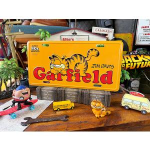 ガーフィールド　ライセンスプレート　（イエロー）　■　アメリカン雑貨　アメリカ雑貨