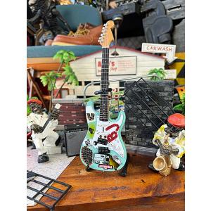 グリーンデイ　ビリー・ジョー・アームストロング　フェルナンデス　BLUE　オフィシャルライセンス　ミ...