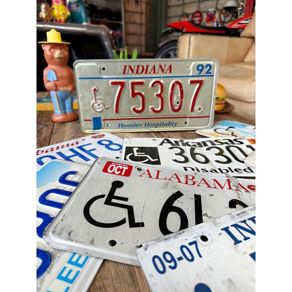 アメリカ　USEDナンバープレート　（ハンディキャップ）　ライセンスプレート ■ アメリカン雑貨 ア...