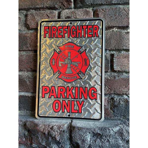 消防士　専用駐車場　ミニ看板　ファイヤーファイター　パーキングサイン　アルミサイン ■ アメリカン雑...