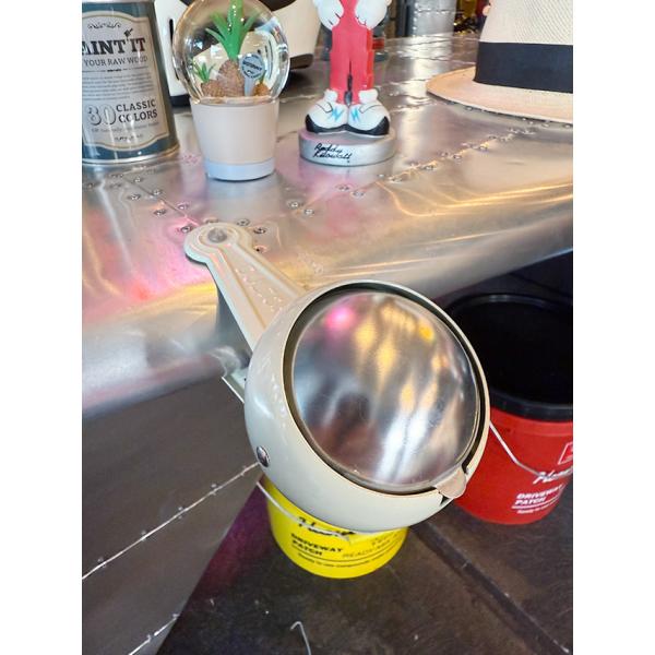 ダルトン　ウィンドプルーフ　クリップ　アッシュトレイ　（アイボリー）　クリップ式　灰皿 ■ アメリカ...