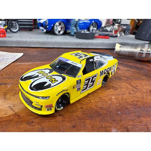 LIONEL×ムーンアイズ　NASCAR　オフィシャル　シボレー　カマロ　ムーンアイズ　ダイキャスト...