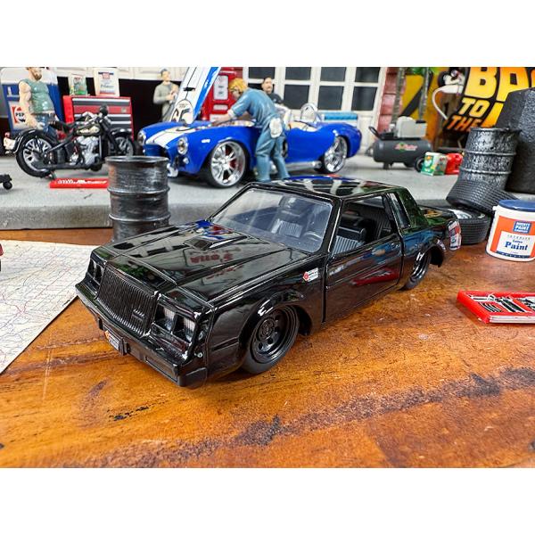 Jada　映画　ワイルドスピード　ダイキャストミニカー　1/32スケール　（ドム　ビュイック　グラン...